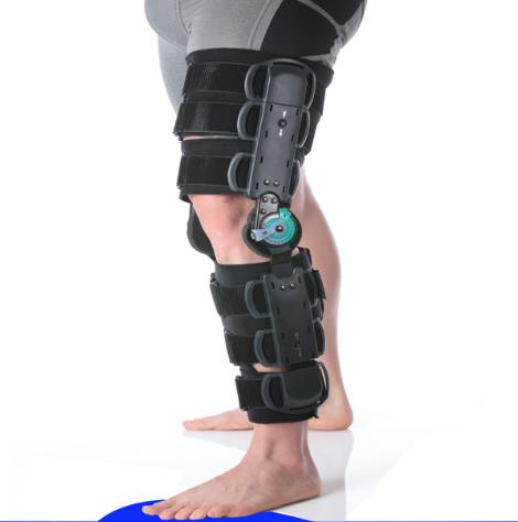 Telescoping ROM Knee Brace